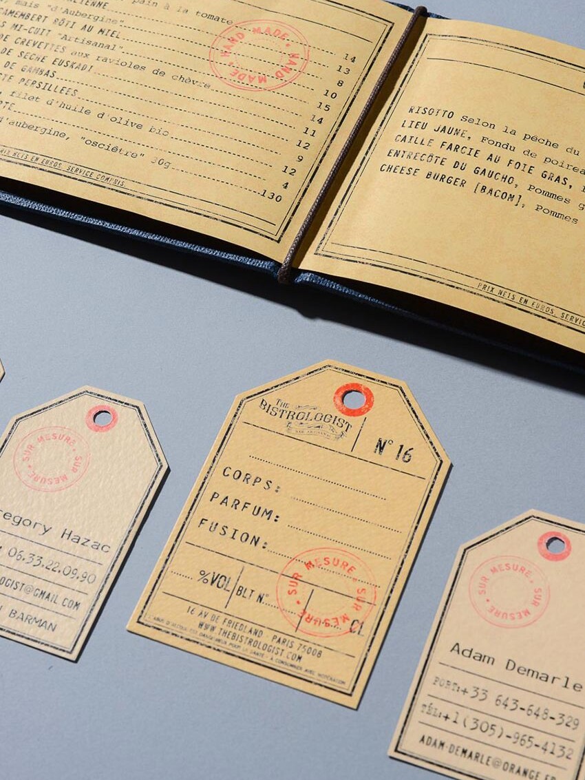 Le graphisme et l'identité visuelle ont été fait par le Studio Emma Roux pour le restaurant The Bistrologist de Paris. Graphisme inspiré d'un style vintage